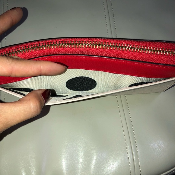 Kate Spade wallet - Picture 3 of 4